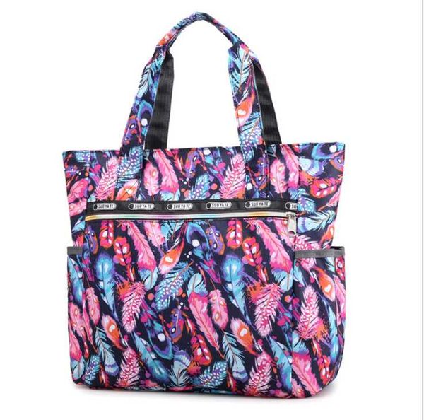 evening bags spring/summer 2021 nylon lightweight shoulder bag with large capacity floral color printing for middle-aged mom going sh
evening bags spring/summer 2021 nylon lightweight shoulder bag with large capacity floral color printing for middle-aged mom going sh