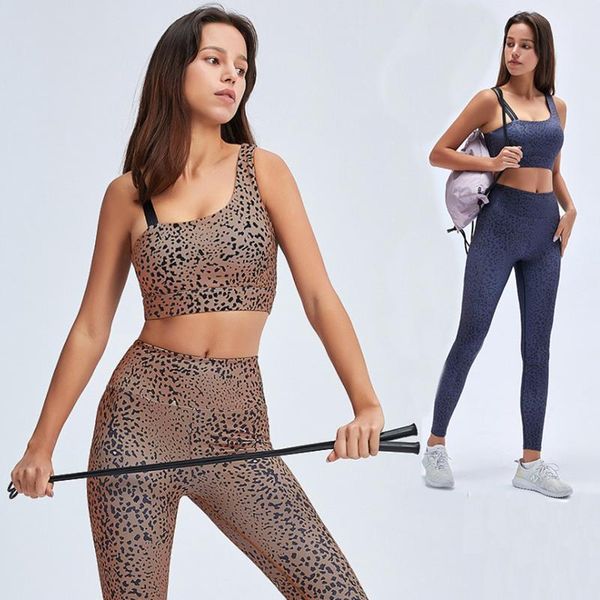 new ladies leopard print 2pcs sports suit shockproof gym bra trousers quick dry fitness yoga leggings running pants set, White;red
new ladies leopard print 2pcs sports suit shockproof gym bra trousers quick dry fitness yoga leggings running pants set, White;red