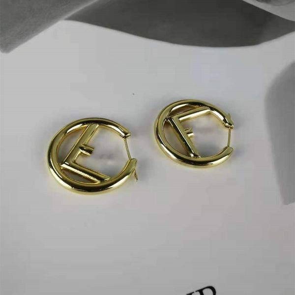 70% off finn's new earrings, female f-letter gold plated, nude, fashionable and advanced f-asymmetric earrings, Golden;silver
70% off finn's new earrings, female f-letter gold plated, nude, fashionable and advanced f-asymmetric earrings, Golden;silver