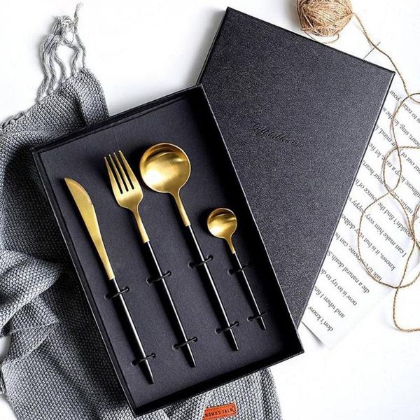 304 stainless steel cutlery set table set storage tableware pvd titanium coated spray reusable tableware
304 stainless steel cutlery set table set storage tableware pvd titanium coated spray reusable tableware