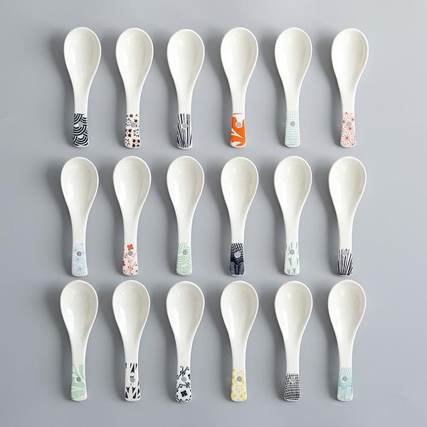 8 pcs / set ceramic soup spoon combination porcelain tableware underglaze color czy1031-8s
8 pcs / set ceramic soup spoon combination porcelain tableware underglaze color czy1031-8s
