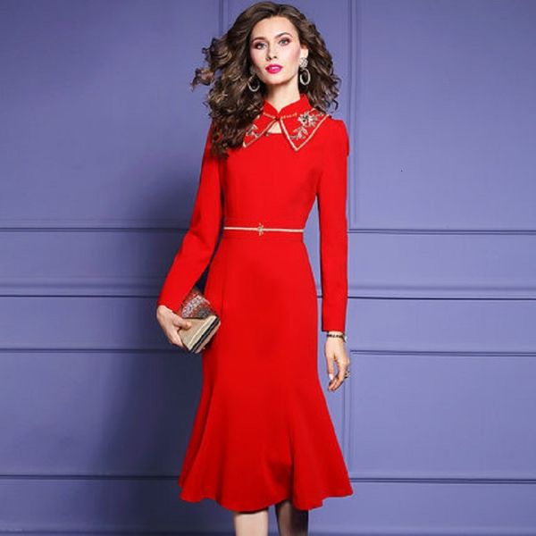 2021 new solid retro trumpet female dress winter style celebrities medium length trim fishtail embroidered skirt more vxu4, Black;gray
2021 new solid retro trumpet female dress winter style celebrities medium length trim fishtail embroidered skirt more vxu4, Black;gray