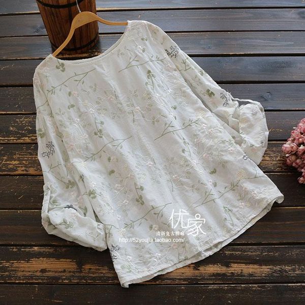 women's blouses & shirts autumn women clothing fresh versatile round neck cotton pullover blouse flower embroidery mori girl o-neck shi, White
women's blouses & shirts autumn women clothing fresh versatile round neck cotton pullover blouse flower embroidery mori girl o-neck shi, White