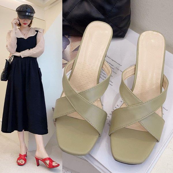 slippers 2021 summer korean-style fish-mouth word cross sandals and women's mid-heel toe loop fashion shoes, Black
slippers 2021 summer korean-style fish-mouth word cross sandals and women's mid-heel toe loop fashion shoes, Black