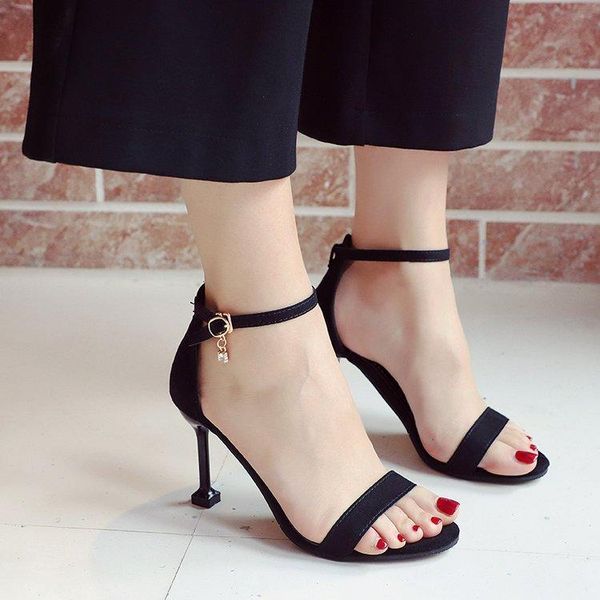 dress shoes 2021 women fashion suede color matching black green apricot ladies spring autumn work belt with platform sandals
dress shoes 2021 women fashion suede color matching black green apricot ladies spring autumn work belt with platform sandals
