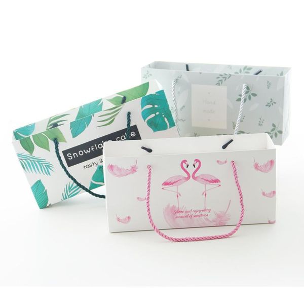 gift wrap box creative flamingo green leaves tote bag nougat cookies wedding chocolate cake bread packing paper paperboard boxs
gift wrap box creative flamingo green leaves tote bag nougat cookies wedding chocolate cake bread packing paper paperboard boxs