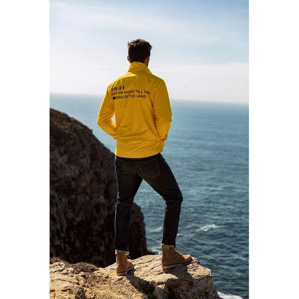 2021 spring new jackets men back letter print plus size yellow casual outerwear brand clothing windbreaker sj150015 h0lt, Black;brown
2021 spring new jackets men back letter print plus size yellow casual outerwear brand clothing windbreaker sj150015 h0lt, Black;brown
