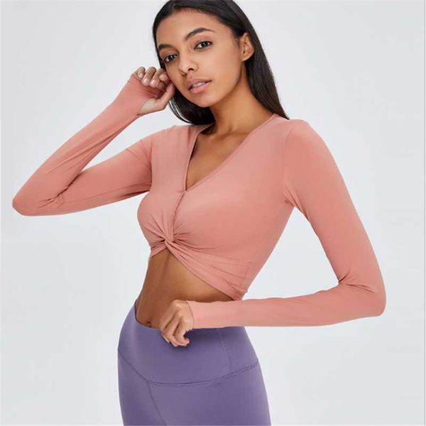 2021 new women's sports fitness navel twisted long sleeve yoga wear women's v-neck fitness nude sports t-shirtds181
2021 new women's sports fitness navel twisted long sleeve yoga wear women's v-neck fitness nude sports t-shirtds181