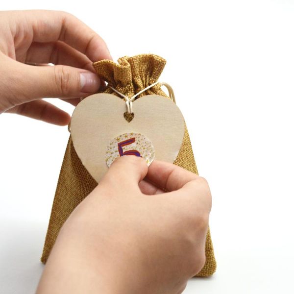 christmas decorations 24pcs diy advent calendar countdown bag hanging candy gift sacks pouch with clips stickers rope kindly
christmas decorations 24pcs diy advent calendar countdown bag hanging candy gift sacks pouch with clips stickers rope kindly