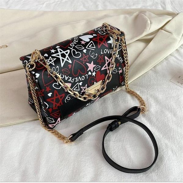new designer women shoulder bag ladies small graffiti messenger bags casual chain crossbody bags women handbag
new designer women shoulder bag ladies small graffiti messenger bags casual chain crossbody bags women handbag