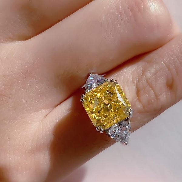 cluster rings 925 sterling silver super luxury cut 10x10mm rectangular high carbon simulation yellow diamond female senior engagement ri, Golden;silver
cluster rings 925 sterling silver super luxury cut 10x10mm rectangular high carbon simulation yellow diamond female senior engagement ri, Golden;silver