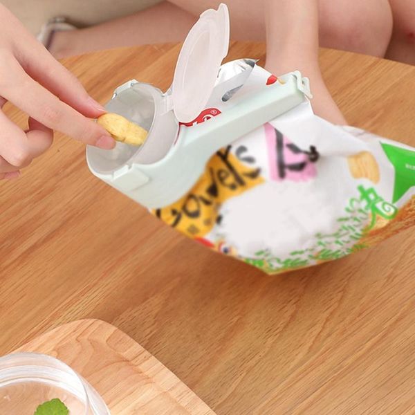 bag clips sealing strip storage clip snack keep fresh plastic helper protector travel kitchen tool
bag clips sealing strip storage clip snack keep fresh plastic helper protector travel kitchen tool