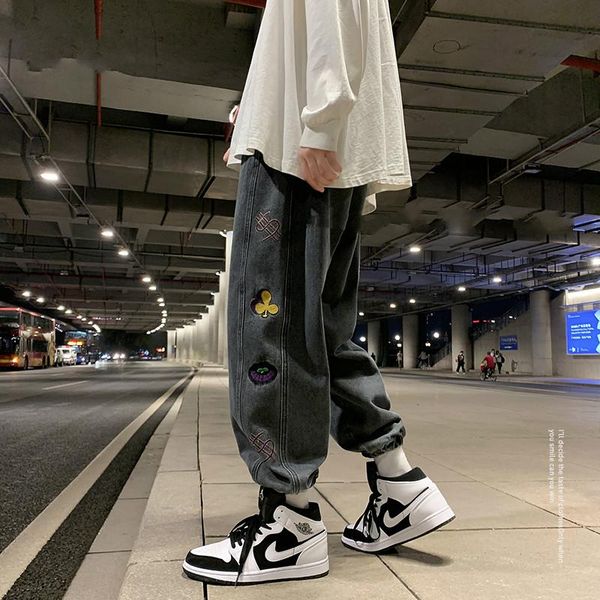 men's jeans 2021 spring trendy vintage harem pants embroidered hip hop casual loose-fit tappered trousers, Blue
men's jeans 2021 spring trendy vintage harem pants embroidered hip hop casual loose-fit tappered trousers, Blue