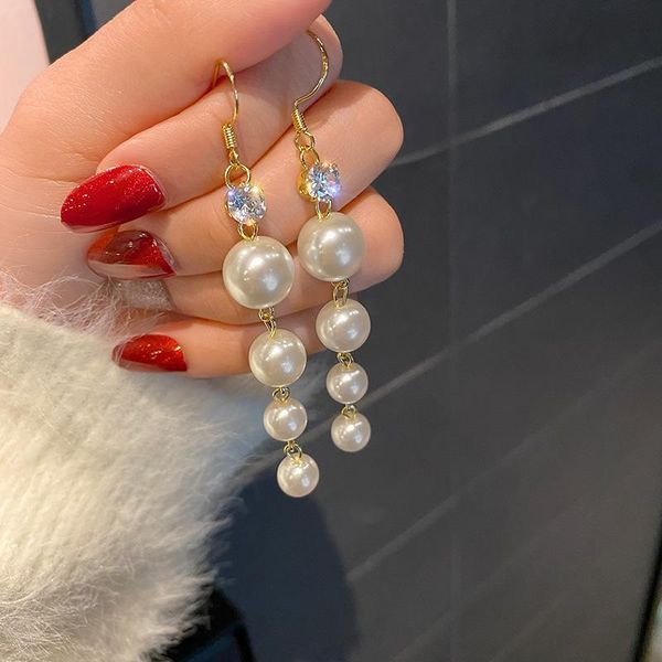 dangle & chandelier fashion simulation pearl earrings for women wedding jewelry accessories party elegant rhinestones pendant drop earring, Silver
dangle & chandelier fashion simulation pearl earrings for women wedding jewelry accessories party elegant rhinestones pendant drop earring, Silver
