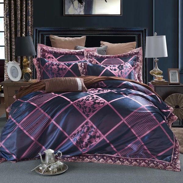 bedding sets luxury jacquard /king size stain bed set 4pcs cotton silk lace duvet cover sheet coffee silver golden
bedding sets luxury jacquard /king size stain bed set 4pcs cotton silk lace duvet cover sheet coffee silver golden
