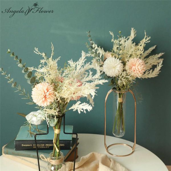 decorative flowers & wreaths ins bride groom holding artificial flower bouquet silk fake green plants wedding party home chriatmas decoratio
decorative flowers & wreaths ins bride groom holding artificial flower bouquet silk fake green plants wedding party home chriatmas decoratio