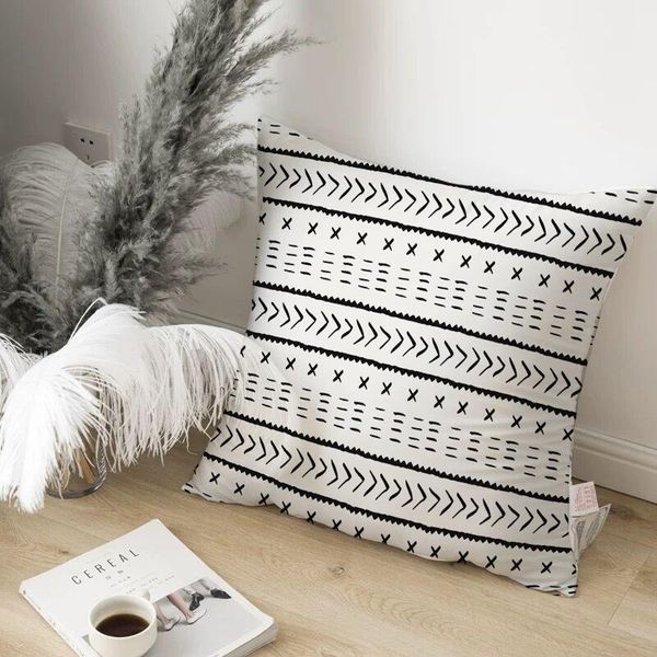 cushion/decorative pillow double side moroccan black and white geometric pillowcase cover ins style home sofa cushion 45cm lumbar
cushion/decorative pillow double side moroccan black and white geometric pillowcase cover ins style home sofa cushion 45cm lumbar
