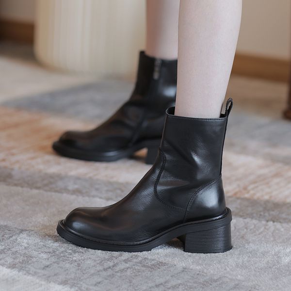 Black Genuine Leather Women Boots Chunky Heels Ankle Botas Mujer Ladies Short Booties Zipper Side Cowboy Boots Platform Boots
Black Genuine Leather Women Boots Chunky Heels Ankle Botas Mujer Ladies Short Booties Zipper Side Cowboy Boots Platform Boots
