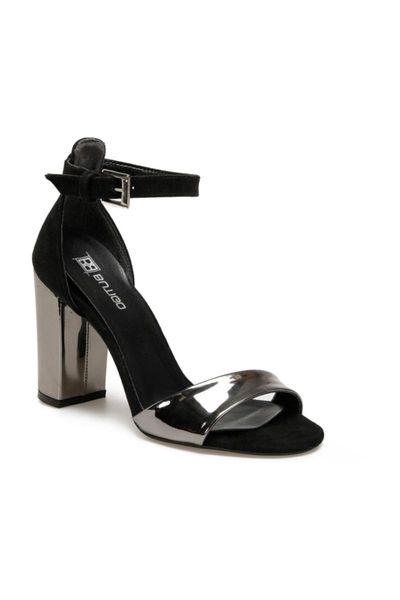 dress shoes 2021 ladies pumpss black sandals fashion stylish lady party designer brand women pumps elegant high quality
dress shoes 2021 ladies pumpss black sandals fashion stylish lady party designer brand women pumps elegant high quality