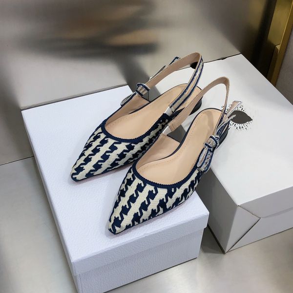 2022 latest women dress shoes open-heeled sandals mid heels womens designer shoe slingback pumps jacquard embroidery with motif flattie kitt, Black
2022 latest women dress shoes open-heeled sandals mid heels womens designer shoe slingback pumps jacquard embroidery with motif flattie kitt, Black