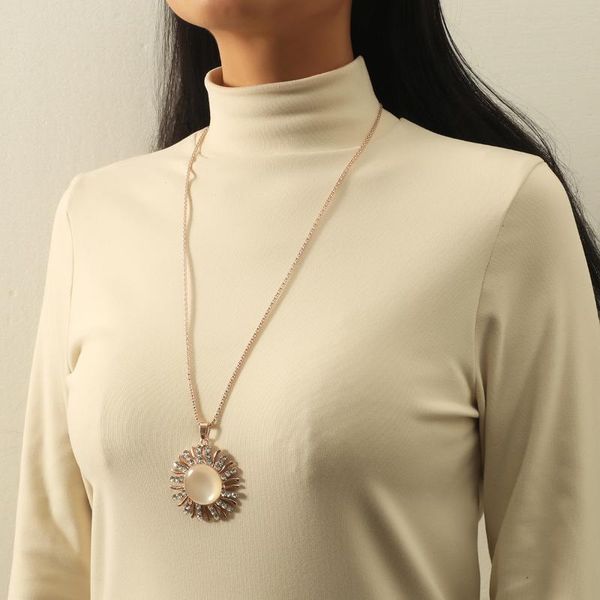 pendant necklaces european and american fashion long taiyanghua sweater chain all-match rhinestone accessories, Silver
pendant necklaces european and american fashion long taiyanghua sweater chain all-match rhinestone accessories, Silver