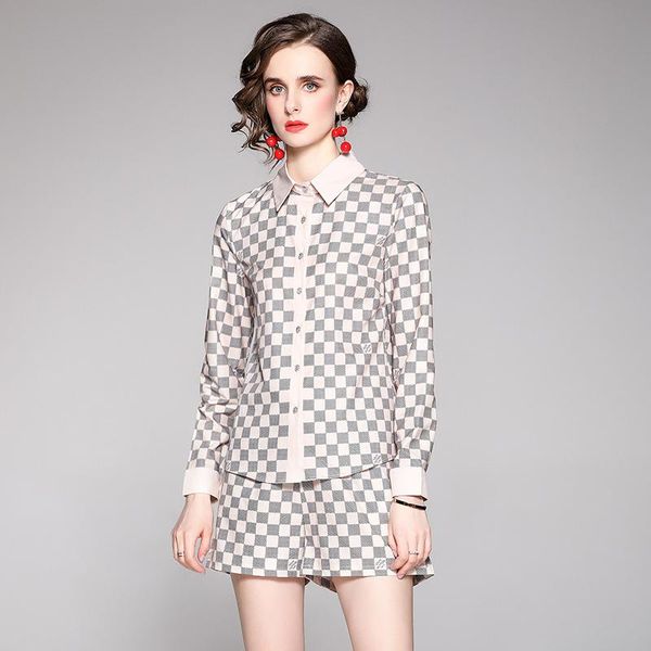 women's tracksuits western style european and american all-match waist positioning printed shirt + shorts set (with belt), Gray
women's tracksuits western style european and american all-match waist positioning printed shirt + shorts set (with belt), Gray