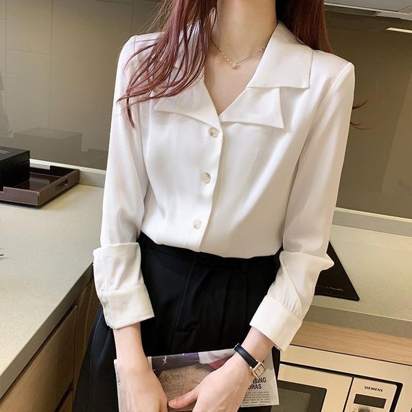 2021 spring solid v-neck cardigan shirt office ladies long sleeve button temperament blouse autumn satin loose women, White
2021 spring solid v-neck cardigan shirt office ladies long sleeve button temperament blouse autumn satin loose women, White