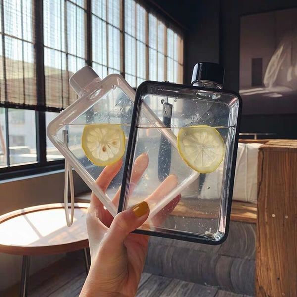 flat water bottle creative travel mug handbag slim cold tritan plastic sports camping gym fitns outdoor - 380ml
flat water bottle creative travel mug handbag slim cold tritan plastic sports camping gym fitns outdoor - 380ml