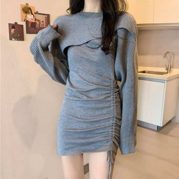 suspender dress women's autumn short drawstring pleated skirt waist closure versatile temperament sweater two-piece set, Black;gray
suspender dress women's autumn short drawstring pleated skirt waist closure versatile temperament sweater two-piece set, Black;gray