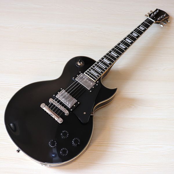 pure black electric guitar 39 inch solid okoume wood body high gloss sharp angle design
pure black electric guitar 39 inch solid okoume wood body high gloss sharp angle design