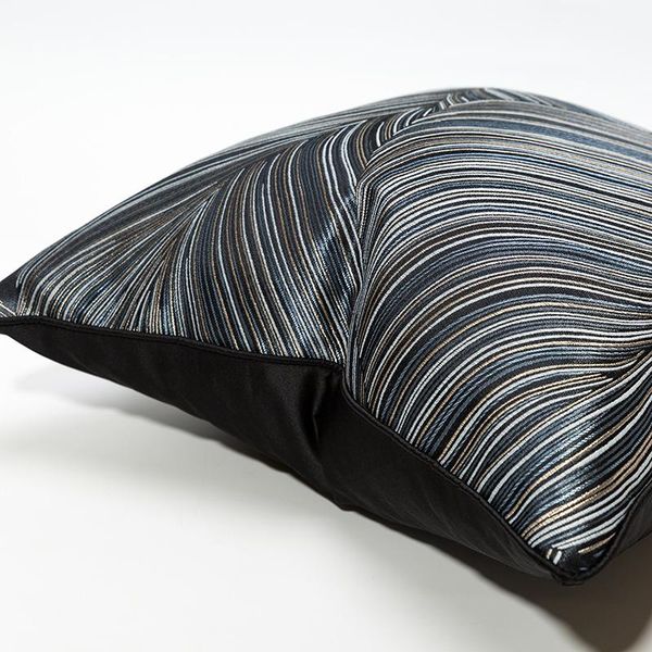 cushion/decorative pillow 30x50/45/50cm american light luxury irregular feather stripe cushion cover jacquard pillowcase decorative
cushion/decorative pillow 30x50/45/50cm american light luxury irregular feather stripe cushion cover jacquard pillowcase decorative