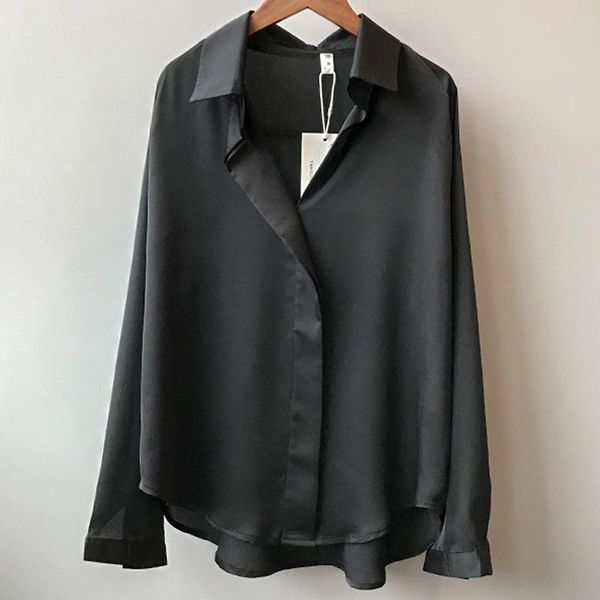 women's blouses & shirts 2021 spring women blouse long sleeves button-down satin vintage femme v neck elegant imitation silk autumn, White
women's blouses & shirts 2021 spring women blouse long sleeves button-down satin vintage femme v neck elegant imitation silk autumn, White