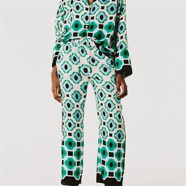 traf women fashion geometric graphic print trousers retro high-waist drawstring side pockets women's streetwear 211115, Black;white
traf women fashion geometric graphic print trousers retro high-waist drawstring side pockets women's streetwear 211115, Black;white