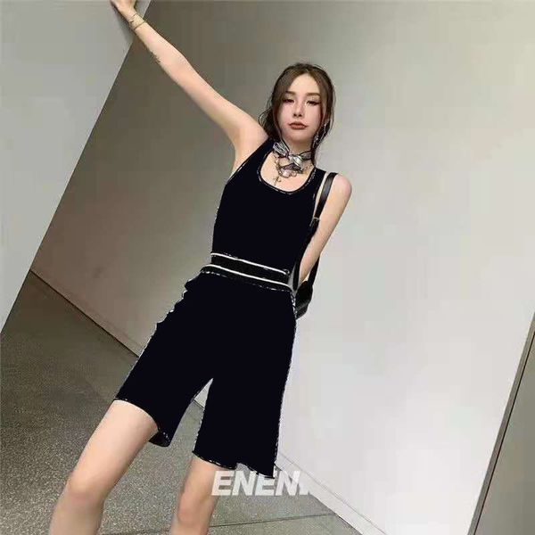 women tracksuits tank sweater wool and pants knits with letters embroidery for lady spring autumn two pieces sets vest tees knit shorts tra, Gray
women tracksuits tank sweater wool and pants knits with letters embroidery for lady spring autumn two pieces sets vest tees knit shorts tra, Gray