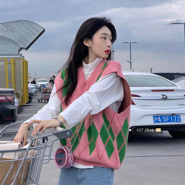 women's vests simple fashion v neck argyle sweater women loose casual pullover knitted autumn 2021 vintage korean pull femme, Black;white
women's vests simple fashion v neck argyle sweater women loose casual pullover knitted autumn 2021 vintage korean pull femme, Black;white