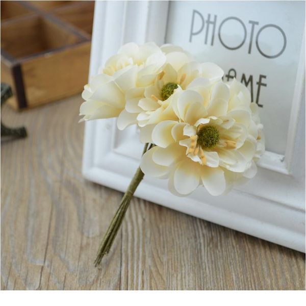30pcs/lot wreath material artificial flower cherry simulation flowers silk flower bride holding wedding flower de jlldpd
30pcs/lot wreath material artificial flower cherry simulation flowers silk flower bride holding wedding flower de jlldpd