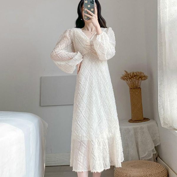 casual dresses fashion spring women lace lady long sleeve dress loose beige, Black;gray
casual dresses fashion spring women lace lady long sleeve dress loose beige, Black;gray