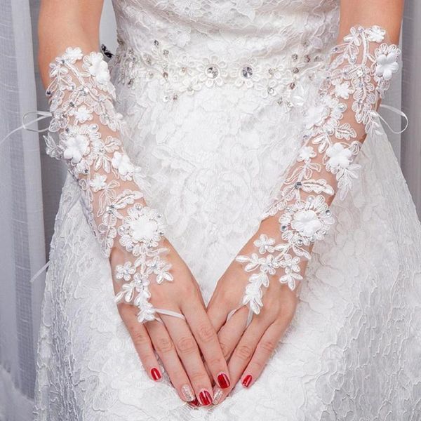 bridal gloves 2021 luxurious white lace pear fingerless long bride wedding accessories for prom evening
bridal gloves 2021 luxurious white lace pear fingerless long bride wedding accessories for prom evening