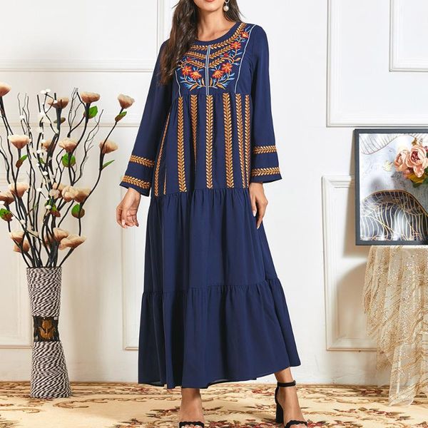 casual dresses muslim dress spring autumn fashion dignified temperament contrast splicing plant embroidered round neck, Black;gray
casual dresses muslim dress spring autumn fashion dignified temperament contrast splicing plant embroidered round neck, Black;gray