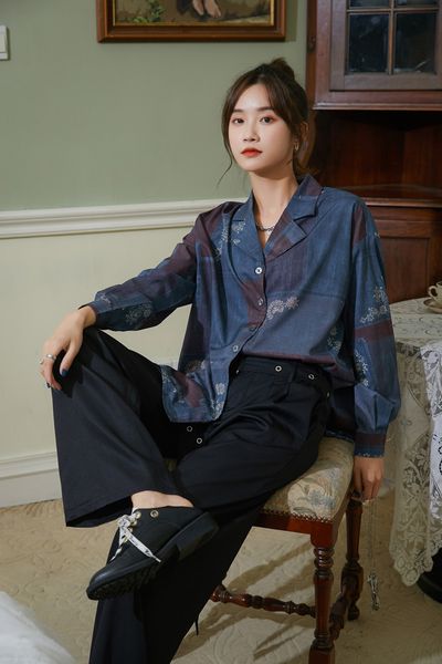 2021 new vintage button up collar shirt womem floral print lapel blue long sleeve and blouses fall fashion clothing juf0, White
2021 new vintage button up collar shirt womem floral print lapel blue long sleeve and blouses fall fashion clothing juf0, White