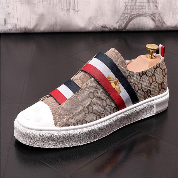 2020 new fashion loafers summer korean board shoes fashion canvas small white shoes joker casual shoes men loafers, Black
2020 new fashion loafers summer korean board shoes fashion canvas small white shoes joker casual shoes men loafers, Black