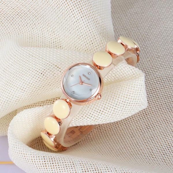 wristwatches weiqin brand women's watch 2021 luxury white strap ladies stylish elegant quartz bracelet women montre femme simple, Slivery;brown
wristwatches weiqin brand women's watch 2021 luxury white strap ladies stylish elegant quartz bracelet women montre femme simple, Slivery;brown