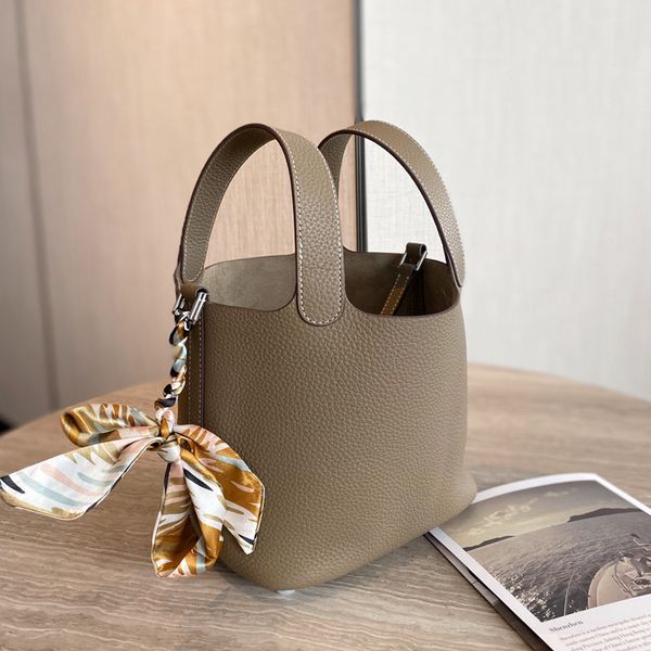 design bags high leather women's bag layer cowhide litchi grain vegetable basket bucket bag fashion handbag
design bags high leather women's bag layer cowhide litchi grain vegetable basket bucket bag fashion handbag