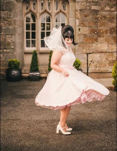 vintage 1950s vintage short pink polka dot retro wedding dress tea length plus size bridal gowns, White
vintage 1950s vintage short pink polka dot retro wedding dress tea length plus size bridal gowns, White