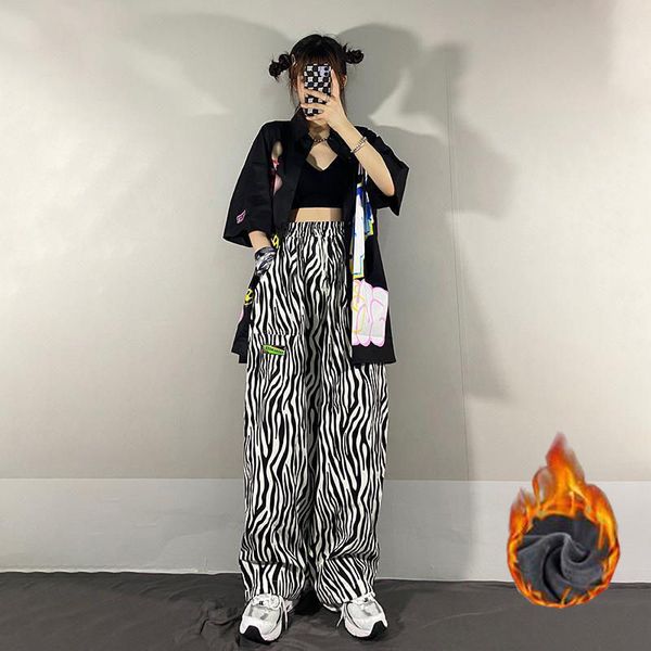 zebra pants women japanese streetwear women trousers loose harajuku pants korean style wide leg pants 2021 winter, Black;white
zebra pants women japanese streetwear women trousers loose harajuku pants korean style wide leg pants 2021 winter, Black;white