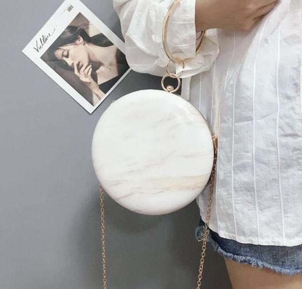 hbp golden diamond clutch evening bags chic pearl round shoulder bags for women 2020 new luxury handbags wedding party clutch purse 0003
hbp golden diamond clutch evening bags chic pearl round shoulder bags for women 2020 new luxury handbags wedding party clutch purse 0003