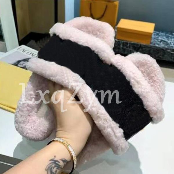 slippers size 36-45 women wool slipper genuine leather soft fur warm indoor flats winter open toe platform embroider, Black
slippers size 36-45 women wool slipper genuine leather soft fur warm indoor flats winter open toe platform embroider, Black