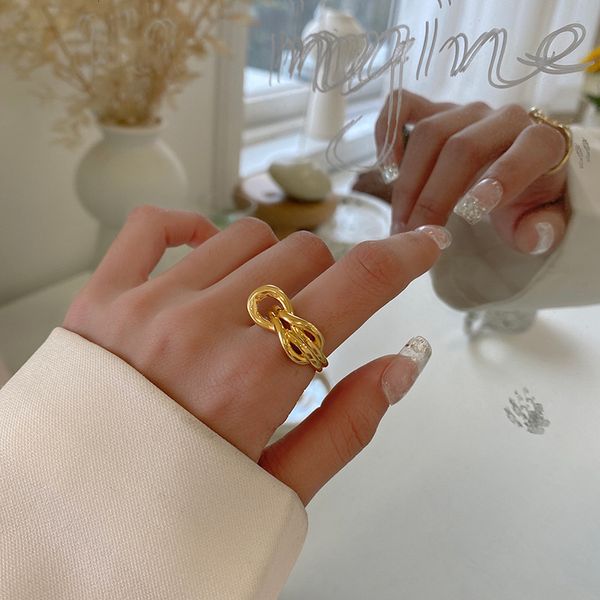 irregular geometric knot french simple net red temperament fashion personality dign sense index finger ring girl, Silver
irregular geometric knot french simple net red temperament fashion personality dign sense index finger ring girl, Silver