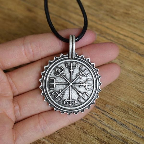 pendant necklaces viking vegvisir compass necklace nordic scandinavian men's jewelry, Silver
pendant necklaces viking vegvisir compass necklace nordic scandinavian men's jewelry, Silver
