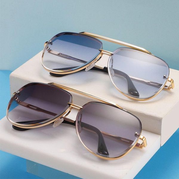 sunglasses women fashion pilot men gradient shades sun glasses female metal driving trend male oculos, White;black
sunglasses women fashion pilot men gradient shades sun glasses female metal driving trend male oculos, White;black